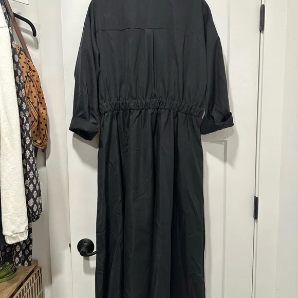 Black Women's Dress - Picture 3 of 4